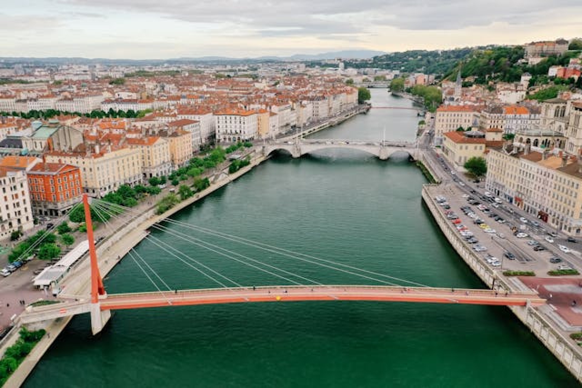 Crucero fluvial Borgo&ntilde;a y Provenza para mayores de 60 a&ntilde;os